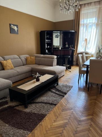 Izabella Home Βουδαπέστη Εξωτερικό φωτογραφία