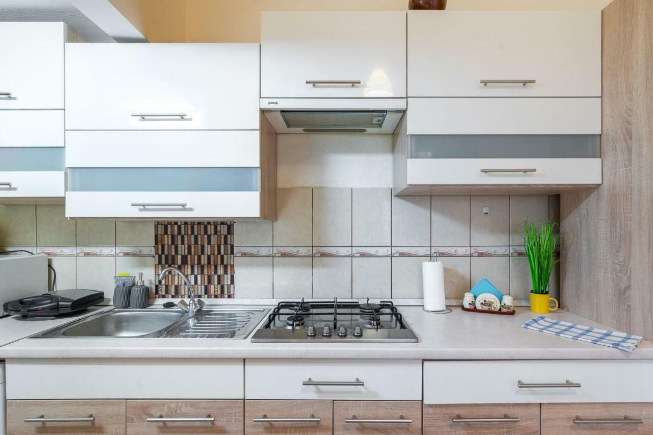 Izabella Home Βουδαπέστη Εξωτερικό φωτογραφία